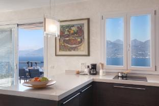 Wally’s Terrace Apartment With Pool Apartment in San Zeno di Montagna