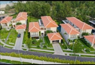Ocean estates _ 5 bedrooms_ luxury swimming pool Villa in Hoa Hai