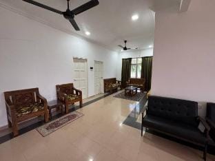 Green Dream Homestay 4 USM/HPUSM Wifi Netflix  Vacation rental in Malaysia