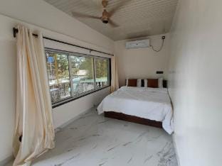 Radiant villa Villa in Maharashtra
