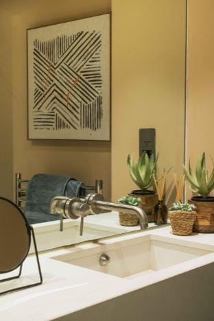 Suite60Solace Apartment in Plymouth