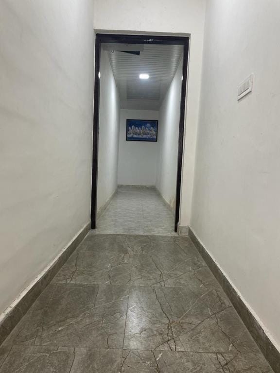 Hotel Mid Town Hotel in Delhi