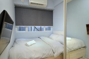 Mercer Luxury Studio *1B Vacation rental in Hong Kong