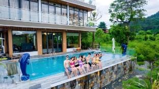 Blue Jade Villa Ba Vì Vacation rental in Hanoi