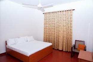 Private Room with Shared Bath Vacation rental in Kandy