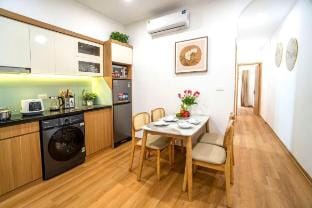 Cozy Bedroom |1st Floor |Ba Dinh |Nearby West Lake Vacation rental in Hanoi