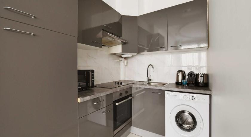 Magnificent apartment - 2BR/6P - Rochechouart Apartment in Paris