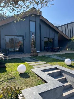 Luxury Villa with Infinity Pool Vacation rental in Turkey