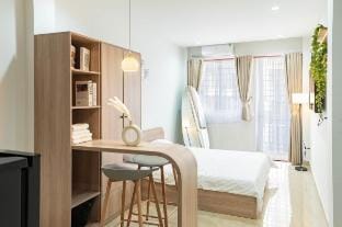 Spacious 1BR Studio Private Balcony & Cozy Netflix Vacation rental in Ho Chi Minh City