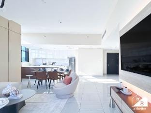 Balcony City Views from O2 Tower, Al Barsha South Vacation rental in Dubai