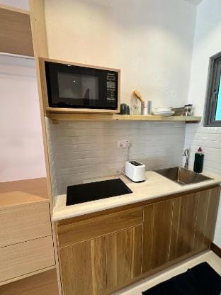 Stylish 3BR w/ Kitchen & Balcony Vacation rental in Maldives