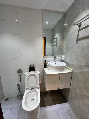 Modern 2-Bedroom Retreat+Kitchen Vacation rental in Maldives