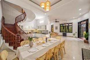 Mango House near My Khe Beach, private pool villa Villa in Da Nang