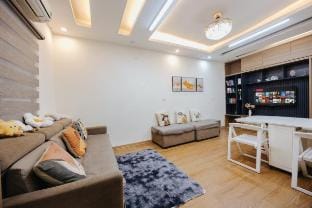 OldQuarter/5'walk Hoan Kiem Lake/FreeLaundry/4 BRs Vacation rental in Hanoi