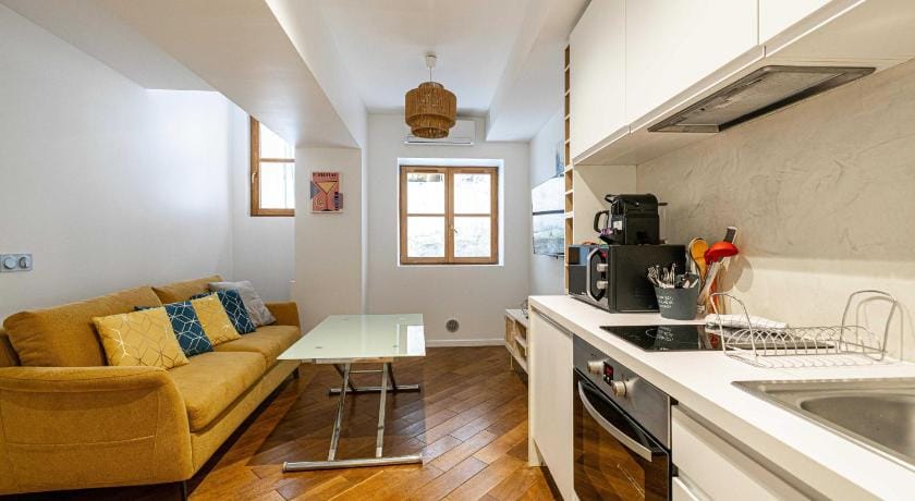 Renovated apartment - Cannes Meynadier  Apartment in Cannes