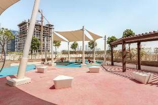 Cosy studio|Free Parking| Free water|Near Downtown Vacation rental in Dubai