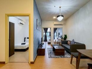 Elegant Friendly 2BR@Artemontkiara @Mitec @Matrade Vacation rental in Federal Territory of Kuala Lumpur