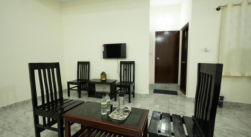 Golden Crest Residences Hotel in Karnataka