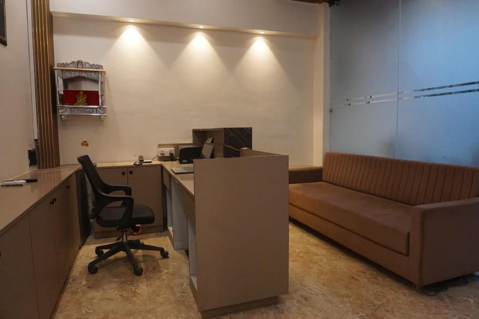 HR Premium Stay Hotel in India
