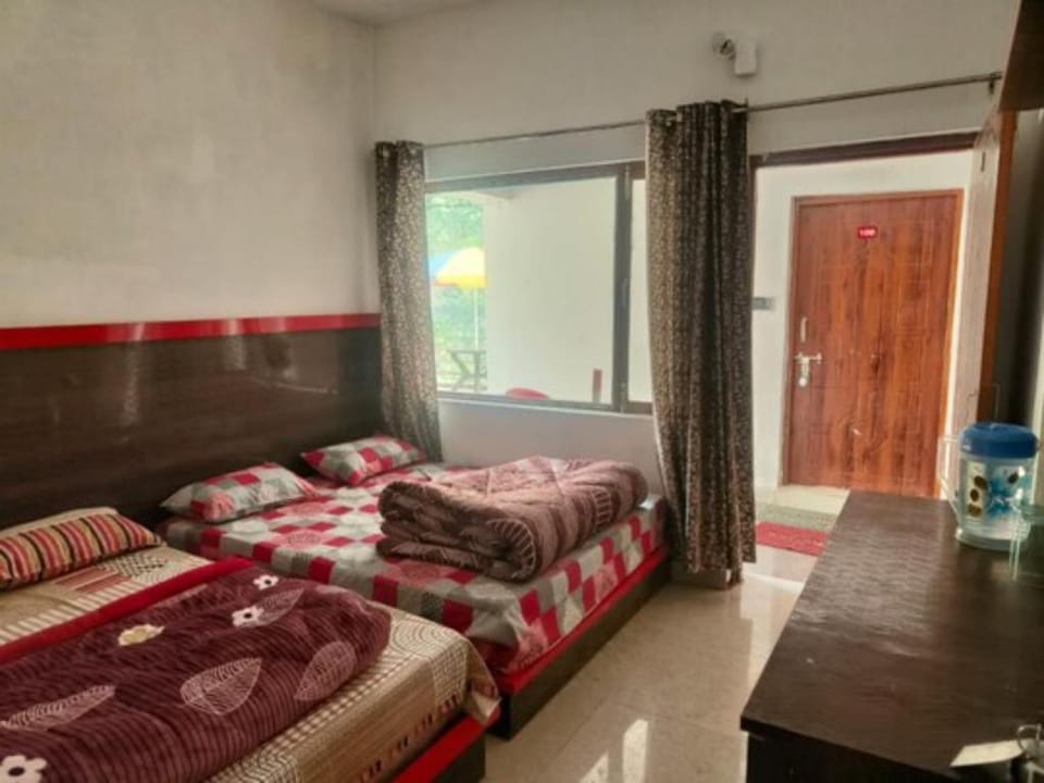 Shivanya Guest House & Restaurant Kedarnath Hotel in Uttarakhand