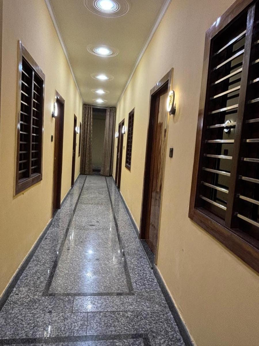 Voyageurs Homestay Bed and Breakfast in Agra