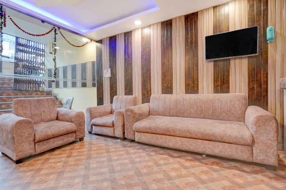 Super Townhouse Central Prayagraj Bus Terminal Formerly Amba Palace Hotel in Uttar Pradesh