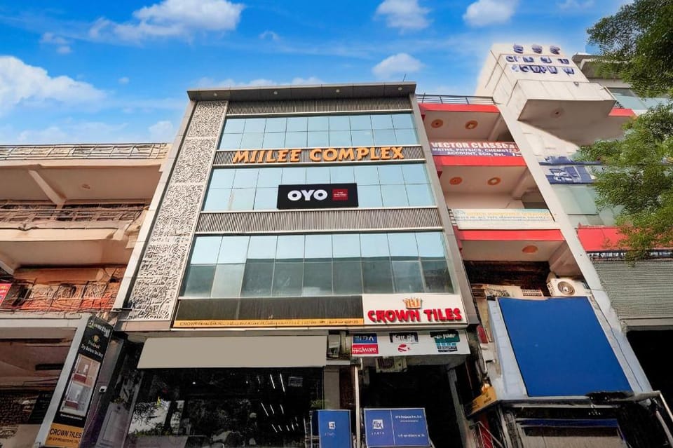 Hotel O Shree Shyam Guest House Hotel in Noida