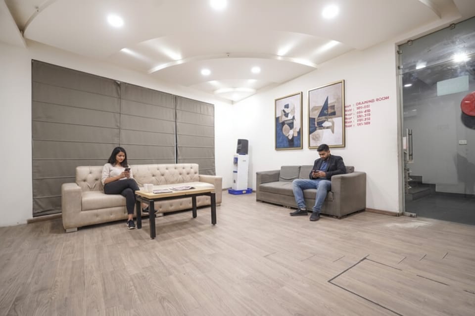Via Royale 49 Hotel in Noida