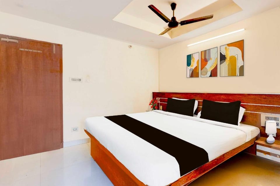 Collection O Sankaramatam Road Diamond Park Hotel in Visakhapatnam