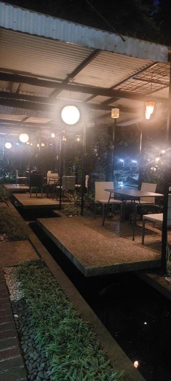 Apartemen The Edge Baros By Sondang Situmorang  Apartment in West Java