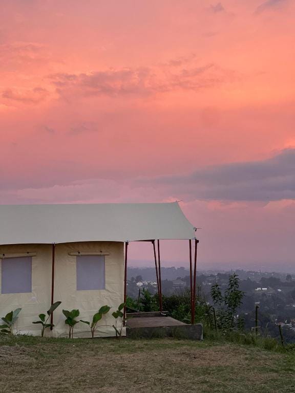 Bumi Kahuripan Bandung Luxury tent in Lembang