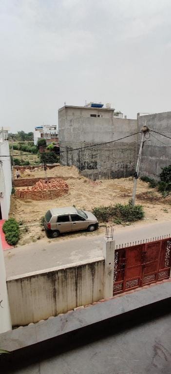 New 1st Floor 2 bhk house with All Amenities. Farm Stay in Lucknow