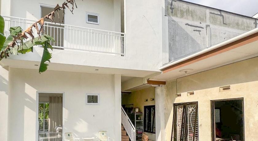 Bilqis Homestay Syariah Mitra RedDoorz Hotel in Indonesia