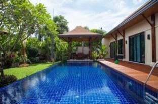 Nai Harn Beach Villas Villa in Rawai