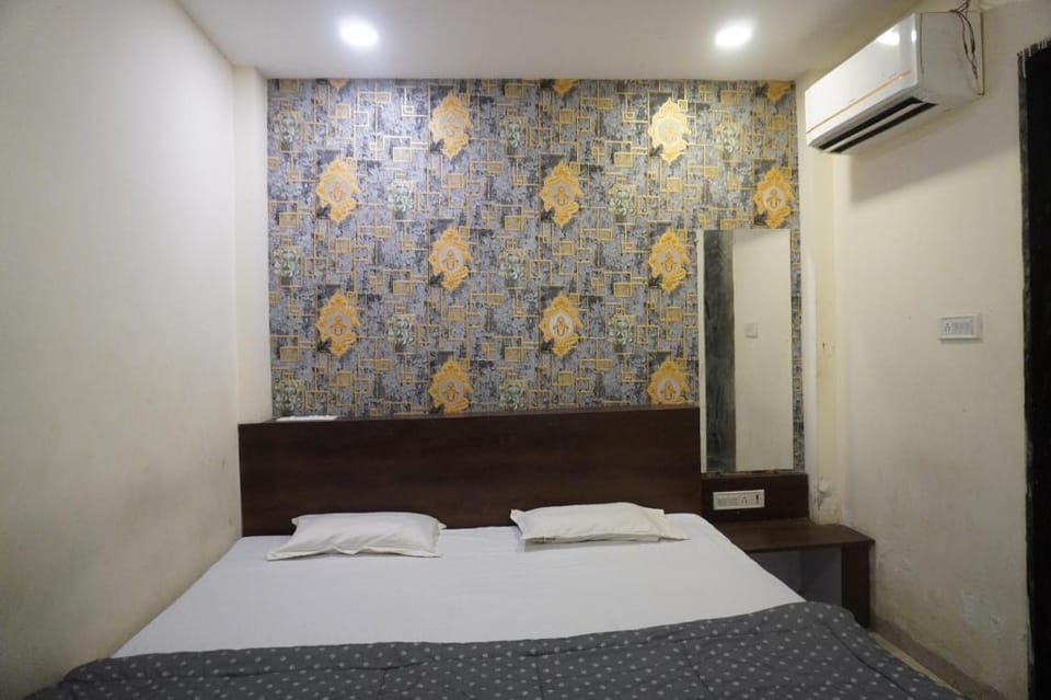Hotel Shreenath INN Hotel in India