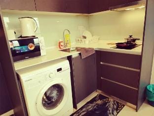 Luminous 1BR | Tamarian|Wi~Fi|Netflix|Free Parking Vacation rental in Selangor, Malaysia