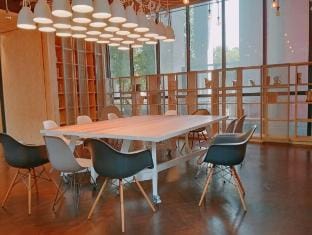 Luminous 1BR | Tamarian|Wi~Fi|Netflix|Free Parking Vacation rental in Selangor, Malaysia