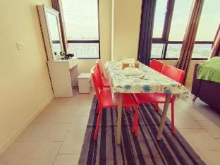 Luminous 1BR | Tamarian|Wi~Fi|Netflix|Free Parking Vacation rental in Selangor, Malaysia