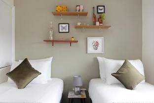 Welling, Modern 2 Bed House, Free Parking & Wifi Vacation rental in London