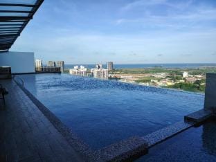 The Quartz Melaka 2-4pax Apartment in Malacca