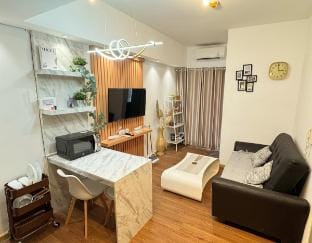 Luxury 2BR M-Town Residence - Dakota Tower Vacation rental in West Java