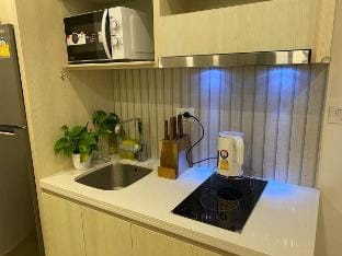 Pattaya olympus condo direct pool view Vacation rental in Pattaya City