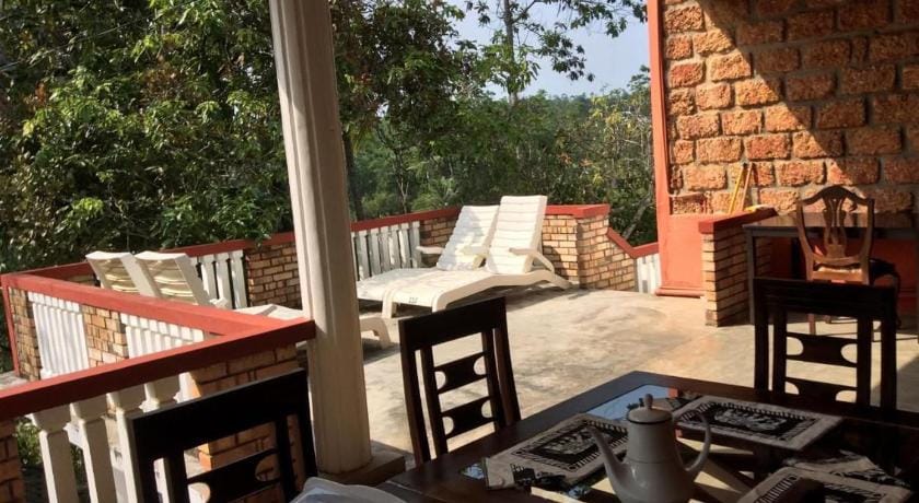 DIS Herbal Villa Hotel in Western Province