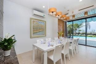 Villa D2 Near Beach With Karaoke And Billiards Vacation rental in Vung Tau