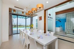 Villa D2 Near Beach With Karaoke And Billiards Vacation rental in Vung Tau