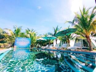 Ocean Villa 10 Bed Room Sea View Vacation rental in Phan Thiet