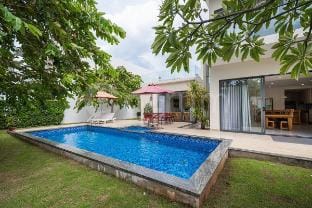 S1 Villa - Lying By The Sea Villa in Vung Tau