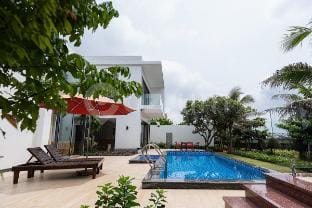 Ruby Villa D5 - Front of the Sea Villa in Vung Tau