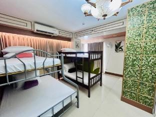 Shell Residences 2BR Mall of Asia Newly Renovated Apartment in Pasay