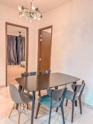 Starry x 5 Bedrooms+ 2Bathroom  Vacation rental in Johor